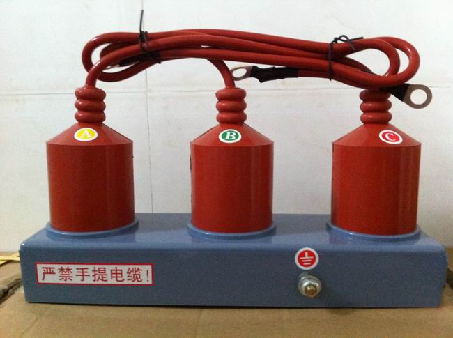 HKCBP大容量組合式過(guò)電壓保護(hù)器